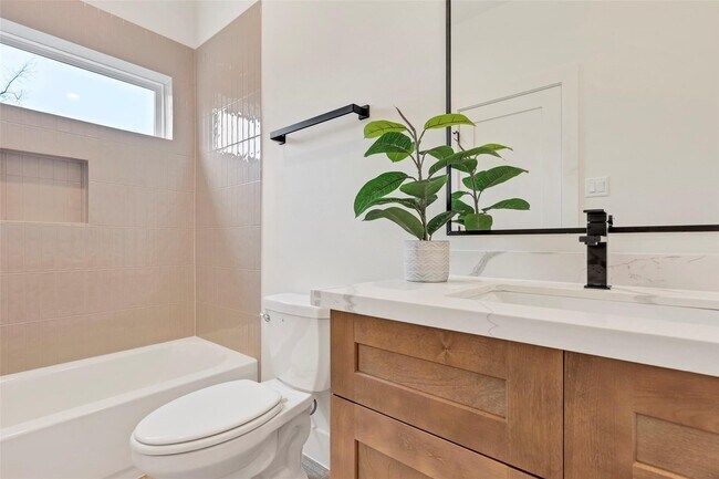 Foto del edificio - 4703 Oats St