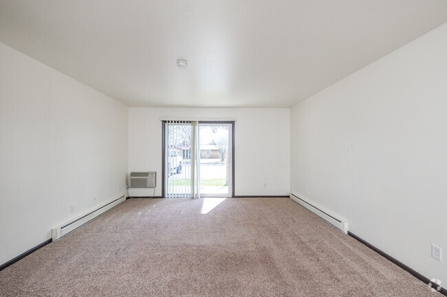 1 dormitorio, 1 baño - 700 pies cuadrados - Sala de estar - Canterbury Court Apartments