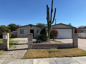Building Photo - 43714 Aztec St