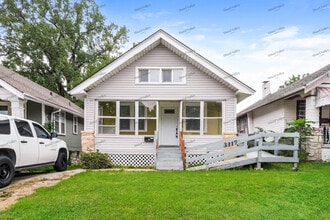 Building Photo - 3117 Jackson Ave