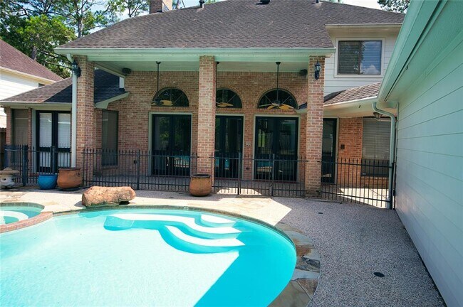 Foto del edificio - 15834 S Barkers Landing Rd