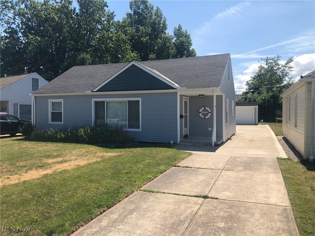 Primary Photo - 29520 Cresthaven Dr