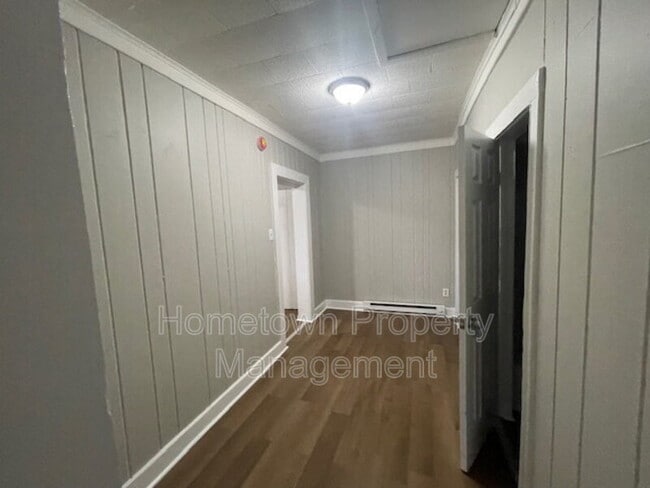 Foto del edificio - 663 E Market St