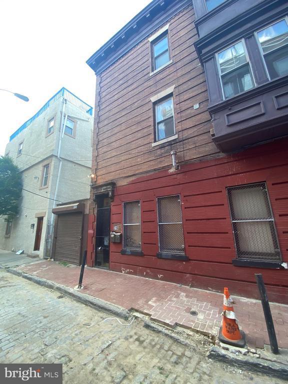 Building Photo - 316 South St