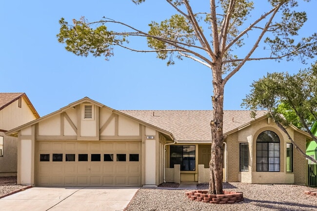Building Photo - 831 Anchor Dr