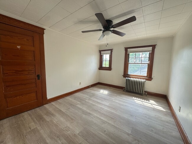 Building Photo - 2299 Harrison Ave