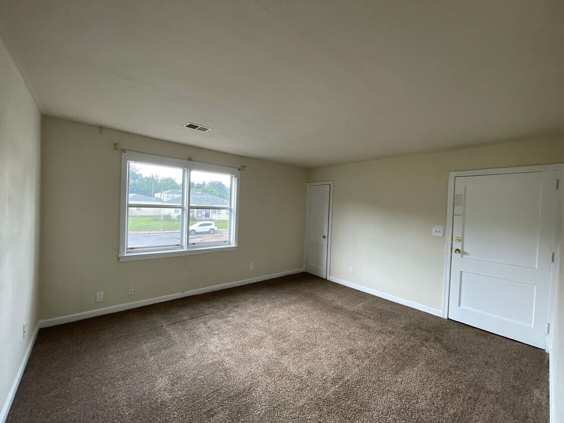Foto del edificio - Fairfield Apartments - Ensley