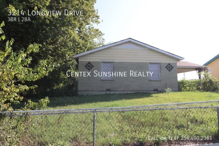 Foto principal - 3214 Longview Dr