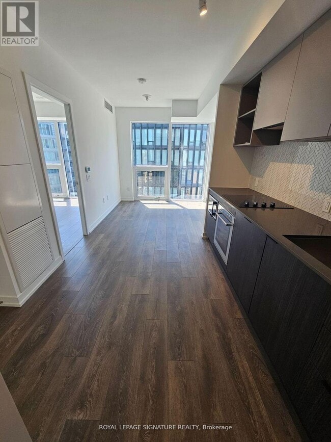 Building Photo - 82 Dalhousie St