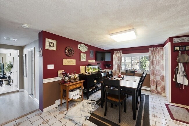 Foto del edificio - 218 Wilson Rd