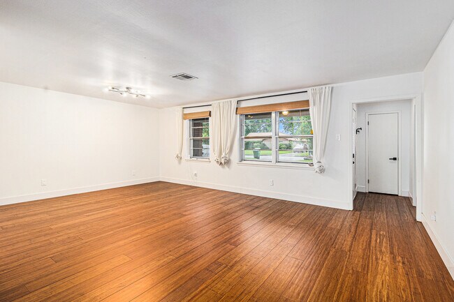 Building Photo - 4831 Spellman Rd