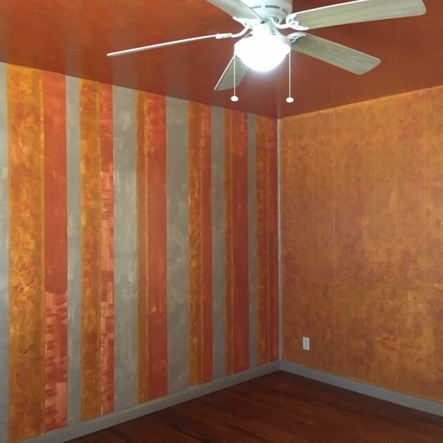 LIVING ROOM PIC 1 - 507 W 1st St