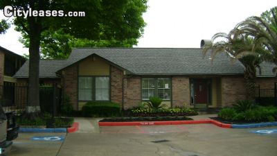 Primary Photo - 5350 W Gulf Bank Rd