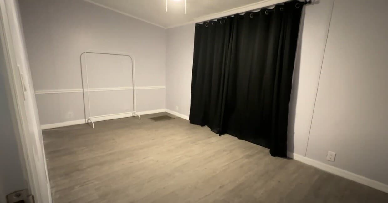 Foto del edificio - 2185 Shady Acres Dr