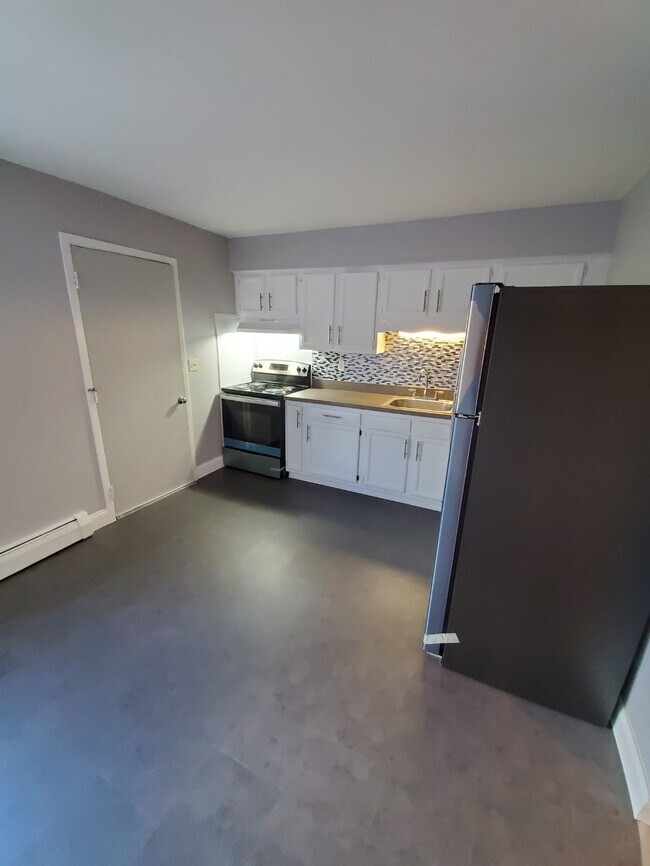 Ivy Garden Apartments Willimantic, CT