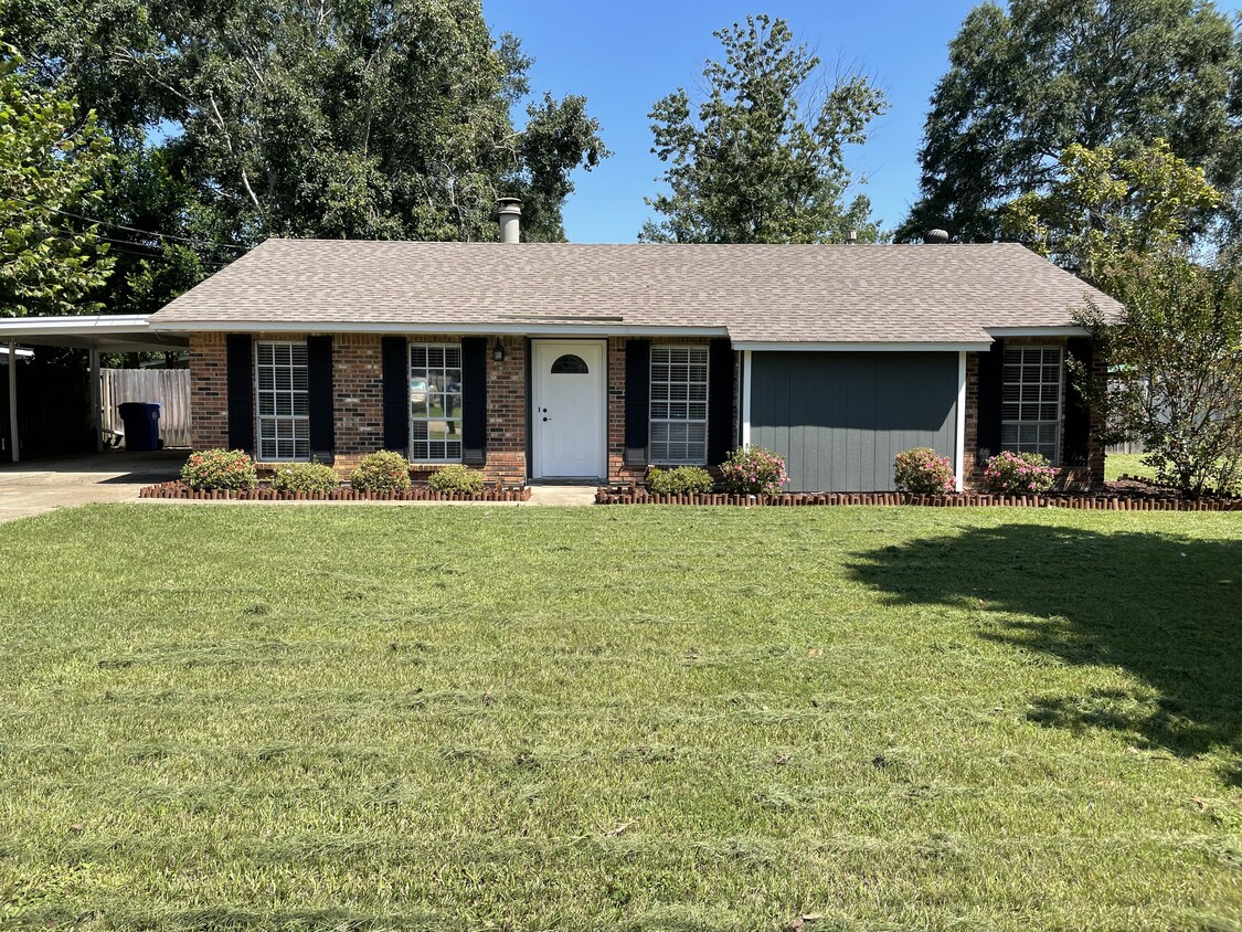 112 Kingswood Dr, Prattville, AL 36067 House Rental in Prattville, AL