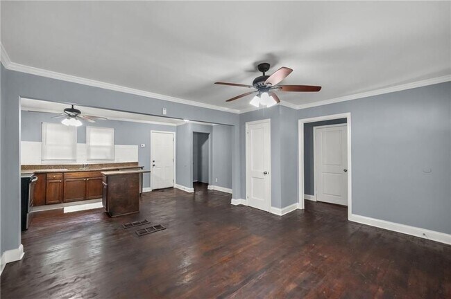 Foto del edificio - 360 Betsy Ave SW