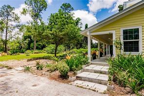 Foto del edificio - 6130 Painted Leaf Ln