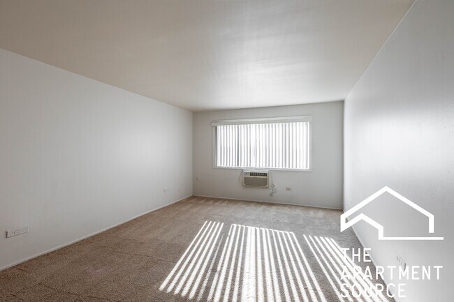 Foto del edificio - 7308 W North Ave