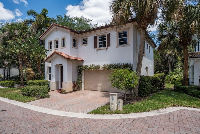 Building Photo - 564 Tomahawk Ct