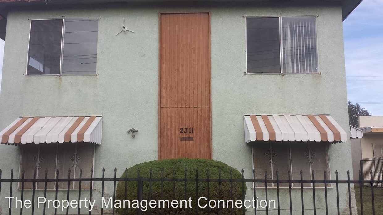 Primary Photo - 2311 W Compton Blvd