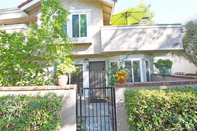 Foto del edificio - 1529 Elkwood St
