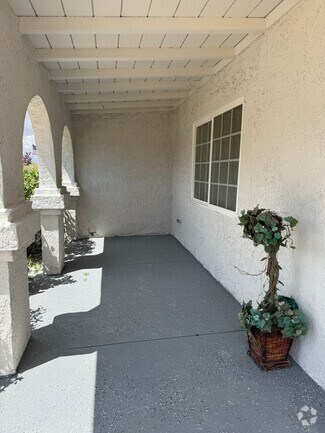 Building Photo - 12363 Lakota Rd