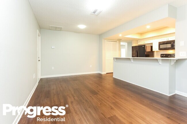 Foto del edificio - 609 McArthur Ave