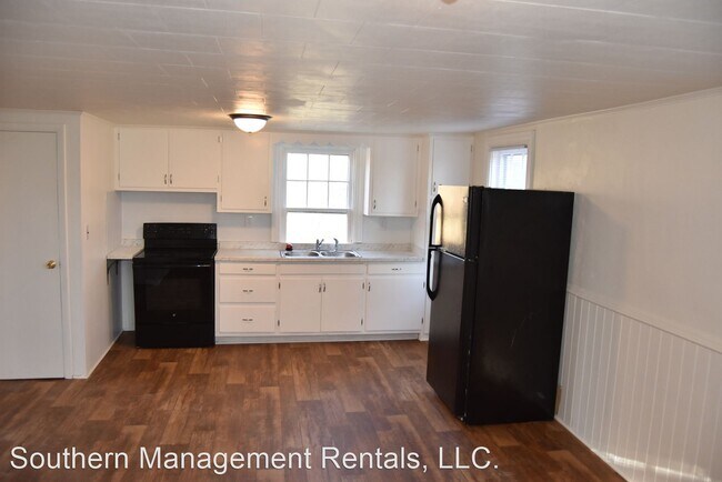 Foto del edificio - 3 br, 1 bath House - 14460 Boyer Road