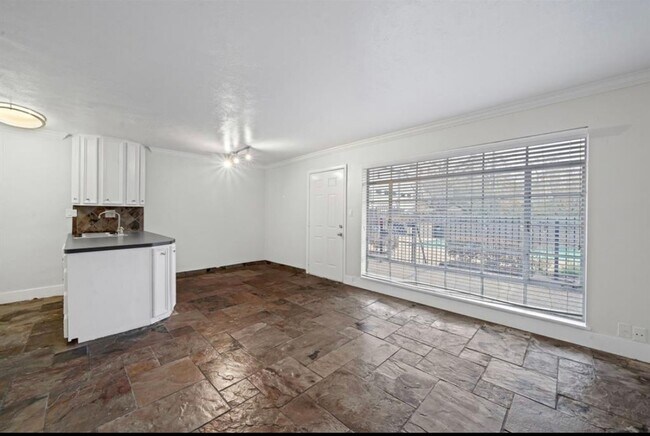 Foto del edificio - 2322 Richton St