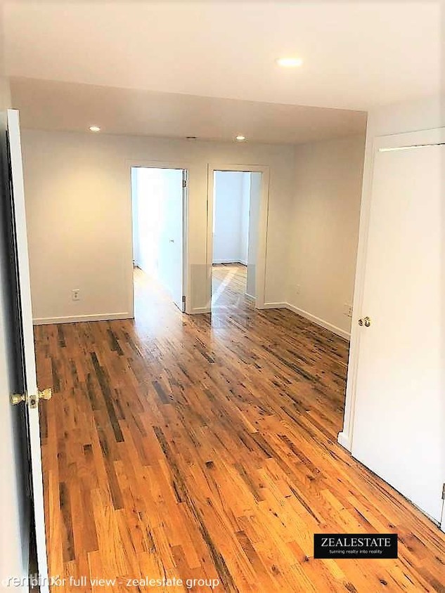Primary Photo - 2 br, 1 bath Apartment - 250 Van Brunt St
