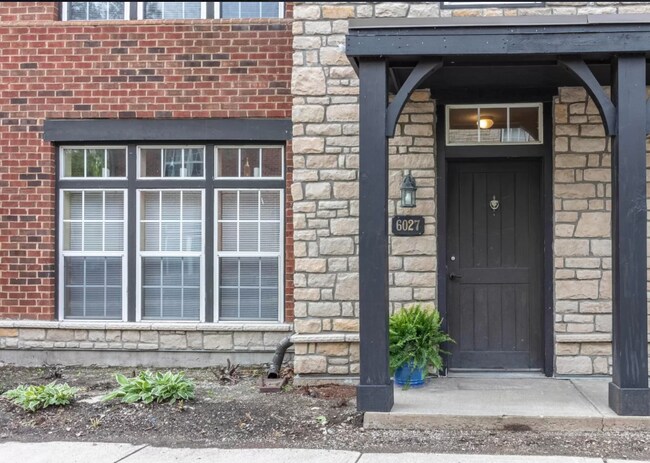 Foto del edificio - 6027 Craughwell Ln