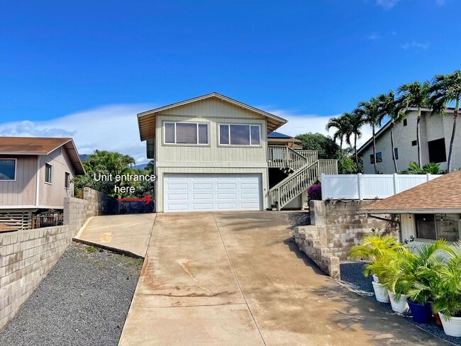 Building Photo - South Maui 2 Bedroom / 1 Bathroom Unfurnished downstairs unit  - Almost all Utiilities included! ...