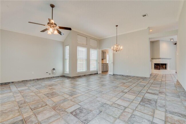 Foto del edificio - 7125 Northpointe Dr