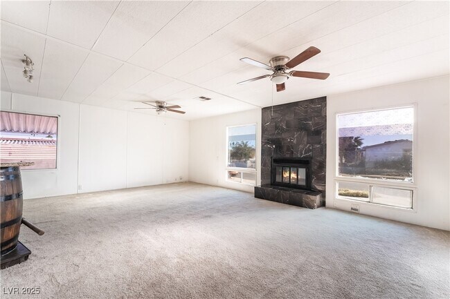 Foto del edificio - 4790 Fuentes Way