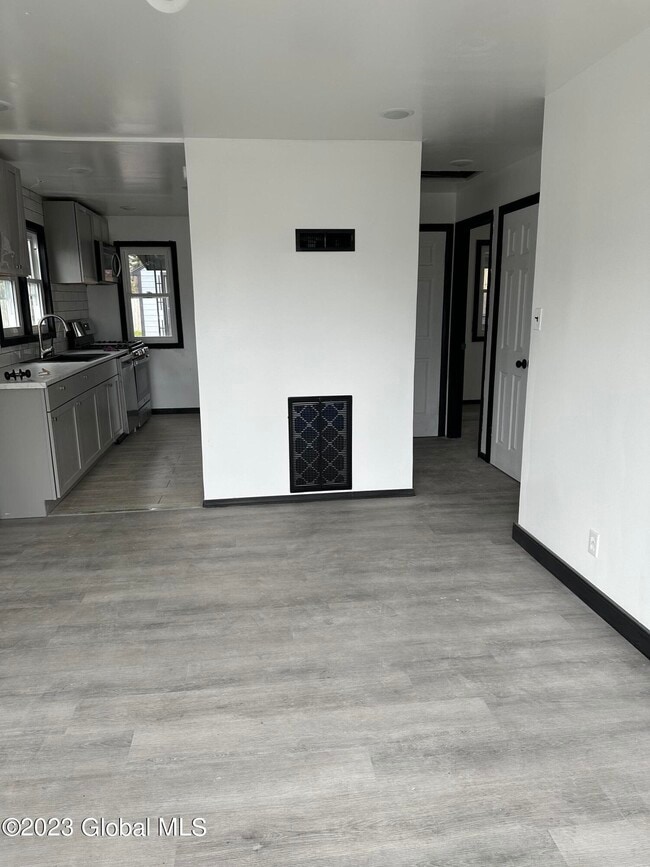 Building Photo - 2036 Fiero Ave