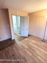 Building Photo - 19 Brook St