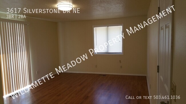 Foto del edificio - 3617 Silverstone Dr NE