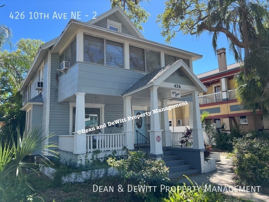 Primary Photo - 426 10th Ave NE