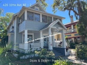 Building Photo - 426 10th Ave NE