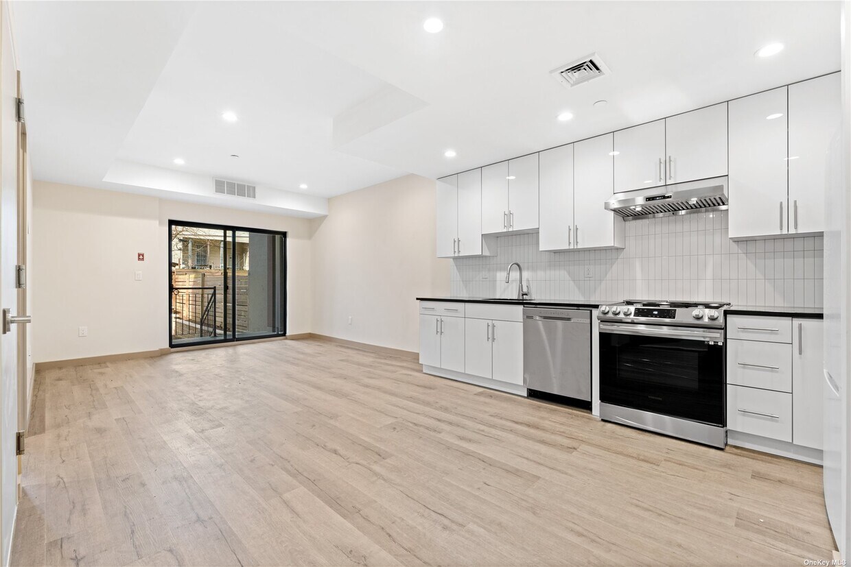 Foto principal - 849 Madison St