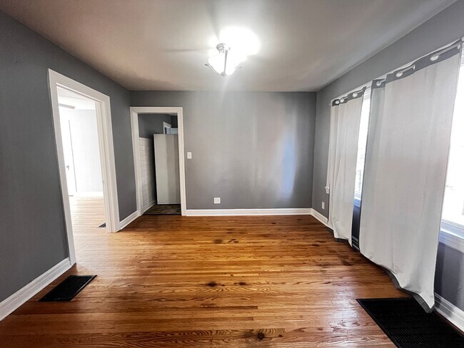 Foto del edificio - Spacious 3-Bedroom Home for Rent – Comfort...
