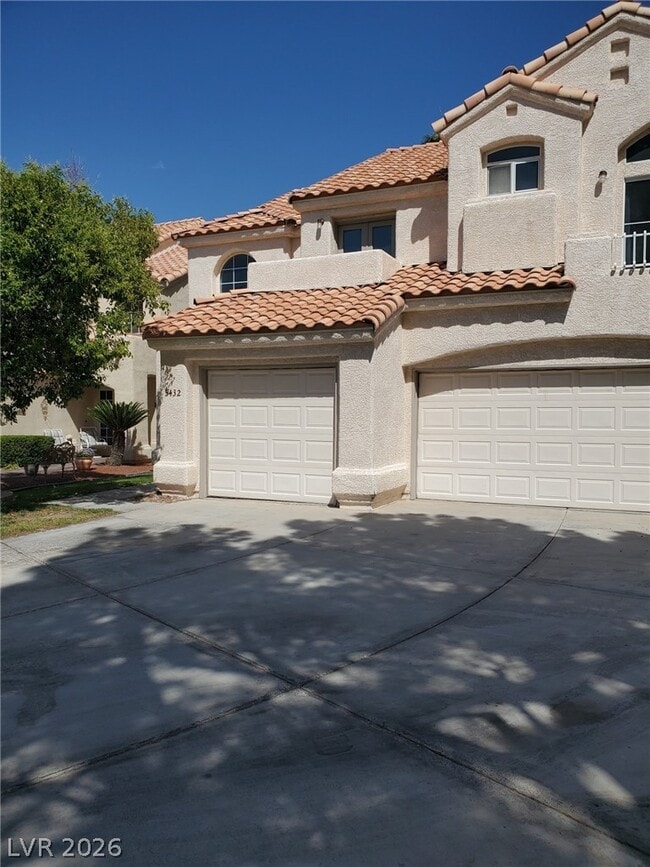 Building Photo - 5432 Royal Vista Ln