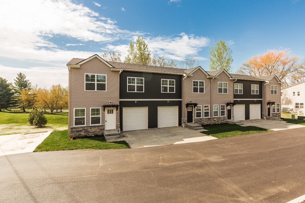 5559 Limaburg Rd, Burlington, KY 41005 Townhome Rentals in Burlington KY