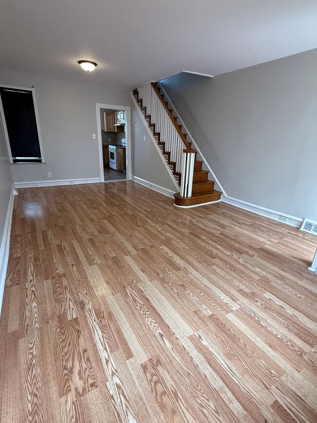 Building Photo - 3435 Tilton St