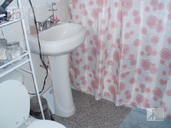 Building Photo - 33 Egremont Rd