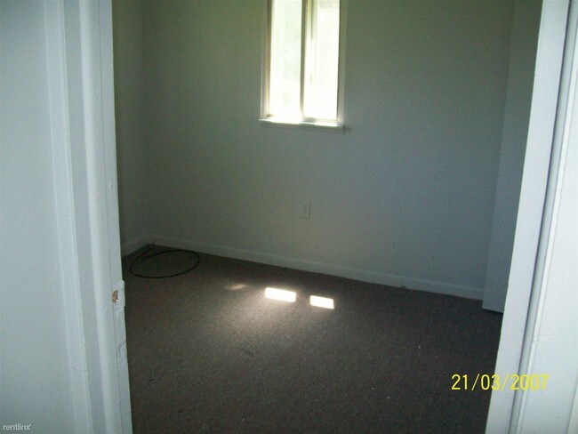 Foto del edificio - 3 br, 1 bath House - 3064 Kettering Hts