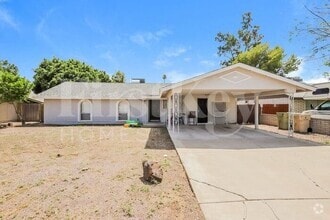 Building Photo - 5627 W Sunnyslope Ln