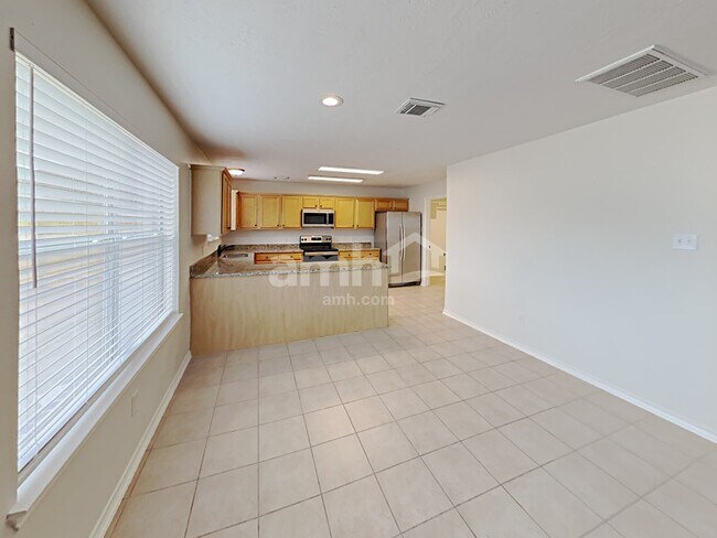 Foto del edificio - 15334 Sienna Oak Dr