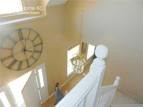 Foto del edificio - 7104 Summit Ct